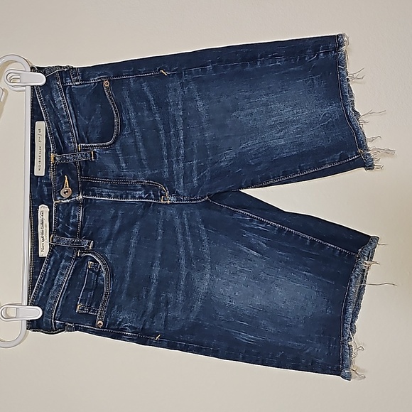Pilcro And The Letterpress Bermuda Short Mid-Rise Slim Blue Jean Cutoff Cuff 28